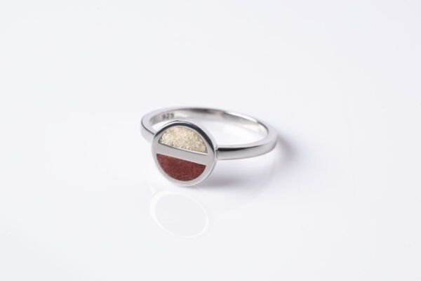 Aanyeh Charms' Semi-Circle Ring with dual sand fillings. A minimalist yet striking design. آنية.